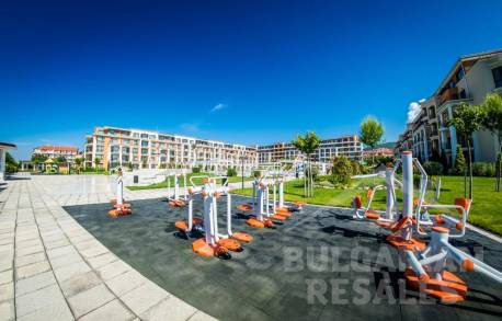 Kawalerka w pierwszej linii brzegowej w Sveti Vlas, prestiżowy kompleks „Premier Fort Beach” - Фото9