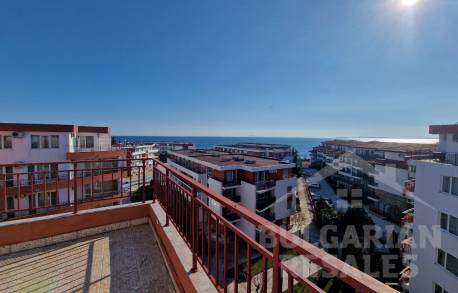 Изгодна оферта! Три спални, голяма тераса, комплекс на първа линия! - Снимка 1