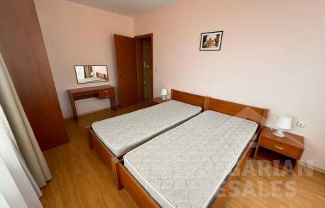 Многостаен апартамент на морето на приятна цена - Снимка 8