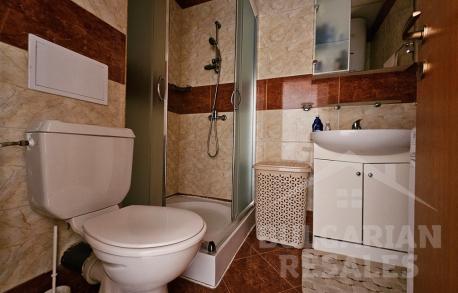 Apartment in a year-round complex on the sea front - Photo 11