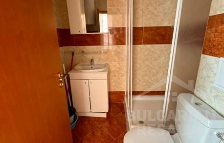 Многостаен апартамент на морето на приятна цена - Снимка 12