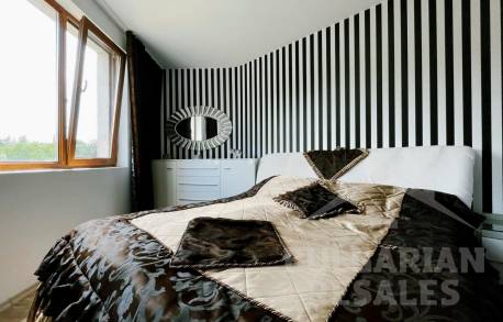 Първата линия край морето! Апартамент с модерен ремонт и обзавеждане - Снимка 7