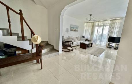 Апартамент с няколко спални на крачка от яхтеното пристанище - Снимка 5