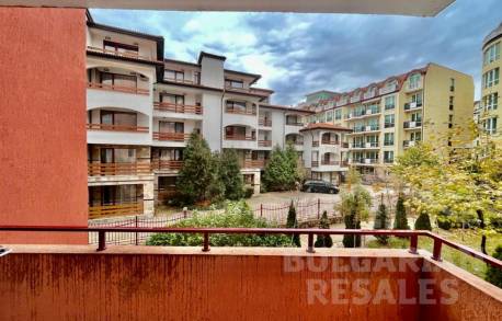 Štúdio s veľkým balkónom v komplexe prvej línie. - Фото13