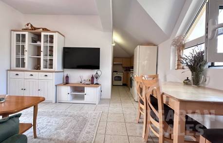 Komfortné bývanie s modernou rekonštrukciou v útulnom komplexe - Фото3