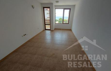 Апартамент с прекрасна гледка от прозореца в Елените - Снимка 5