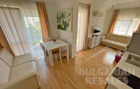 Студио в модерен комплекс с красива територия - Снимка 3