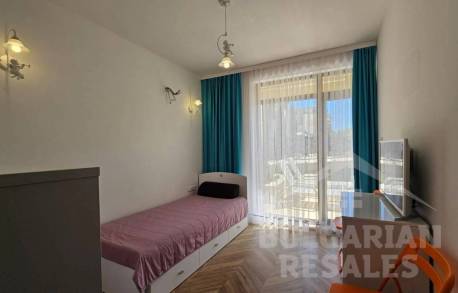 Apartment with pool access, “Romance Paris” complex - Photo 7