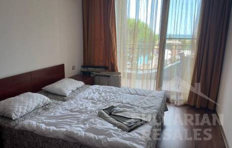 Prvá línia, priestranný apartmán na bývanie a oddych, Pomorie - Фото10