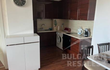 Prvá línia, priestranný apartmán na bývanie a oddych, Pomorie - Фото5