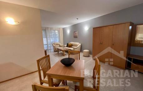 Недорого! Хороший ремонт и вид на бассейн - Фото 3