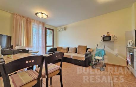 Apartment in elite complex on the first line - Photo 2