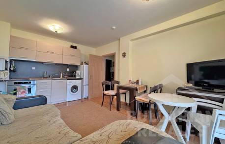 Apartment in elite complex on the first line - Photo 4