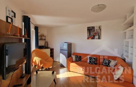 Byt v „Royal Palm“ s obrovskou terasou - Фото5