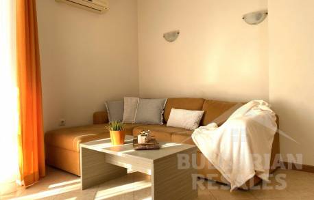 Svetlý zariadený byt v obľúbenom komplexe - Фото15