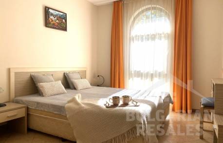 Svetlý zariadený byt v obľúbenom komplexe - Фото1