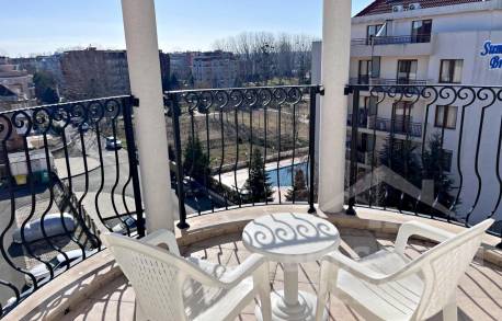 Skvelá investícia! Zariadený byt v „Royal Sun“ - Фото6