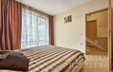 Byt pripravený na nasťahovanie s výhľadom na bazén, komplex „Royal Sun“ - Фото12