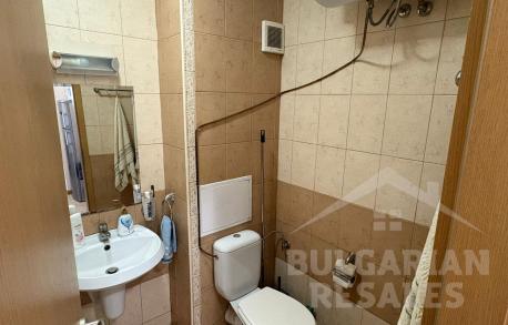 Widok na basen! Zainwestuj w nieruchomość w Słonecznym Brzegu - Фото15