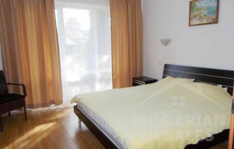 Byt s priestrannými izbami 200 metrov od pláže - Фото9