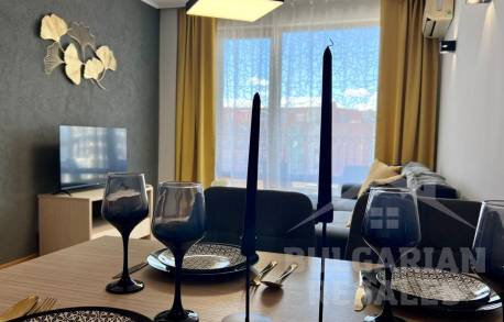 Byt s moderným nábytkom v prestížnom komplexe - Фото2