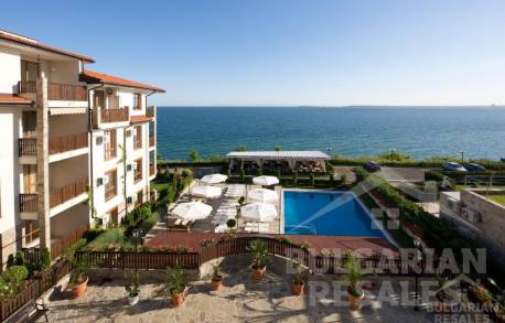 Създайте интериора на мечтите си в апартамент с изглед към морето - Снимка 15