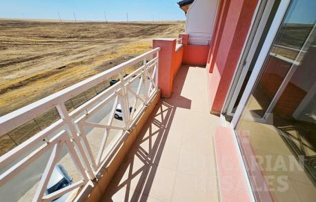 Ухоженная квартира в комплексе с бассейном - Фото 9