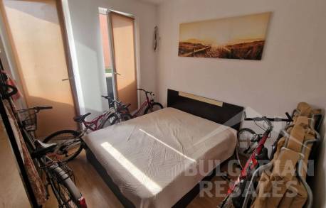 One-bedroom apartment with a pool view in Sunny Beach - Photo 9