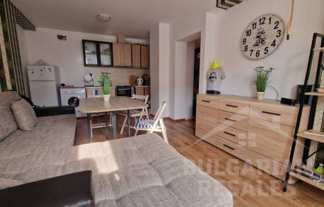 One-bedroom apartment with a pool view in Sunny Beach - Photo 5