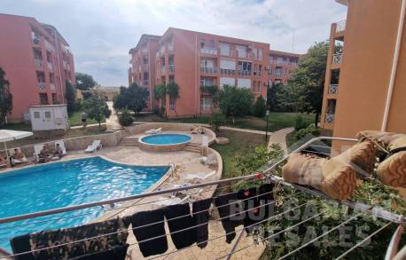 One-bedroom apartment with a pool view in Sunny Beach - Photo 8