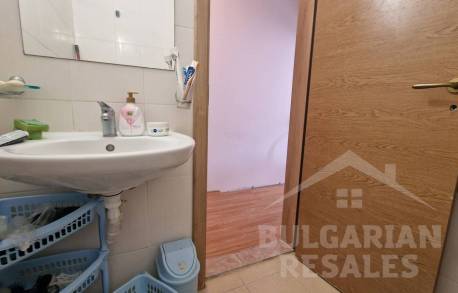 One-bedroom apartment with a pool view in Sunny Beach - Photo 12