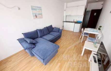 Kúpte si výhodne štúdio s novým nábytkom v Sunny Beach - Фото5