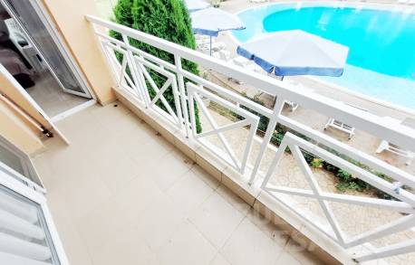 Mieszkanie z meblami w kompleksie - Фото5