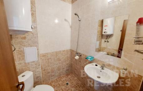 Mieszkanie z meblami w kompleksie - Фото12