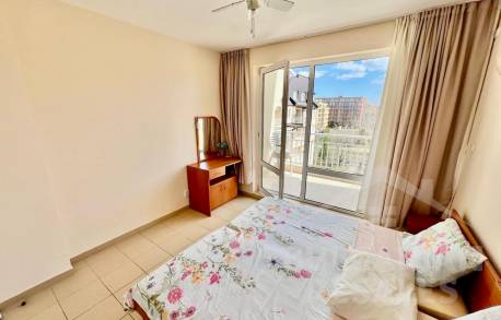 Апартамент с 2 спални и добро планиране  - Снимка 8