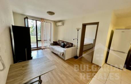 Byt v krásnej štvrti obklopený zeleňou a tichom! - Фото2