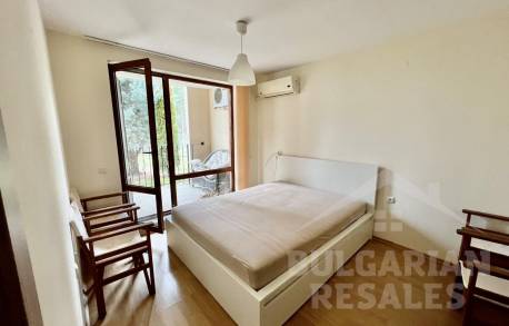 Byt v krásnej štvrti obklopený zeleňou a tichom! - Фото9