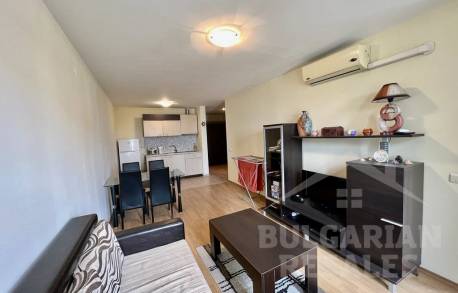 Flat in a complex with beautiful territory, sea view! - Photo 4