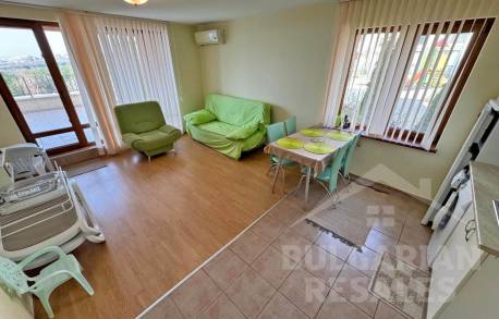 Krásny s veľkou panoramatickou terasou! - Фото3