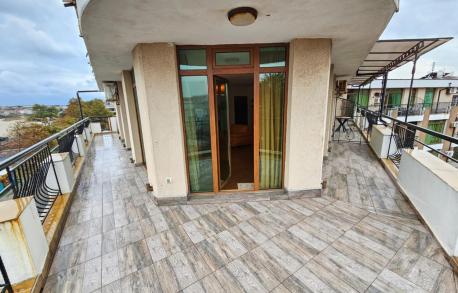 Wspaniała inwestycja! Nieruchomość nad brzegiem morza w Sozopolu - Фото15