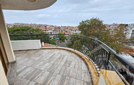 Wspaniała inwestycja! Nieruchomość nad brzegiem morza w Sozopolu - Фото16