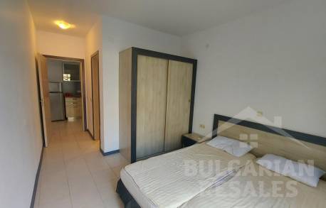 Dvojizbový byt v luxusnom komplexe na prvej línii - Фото12