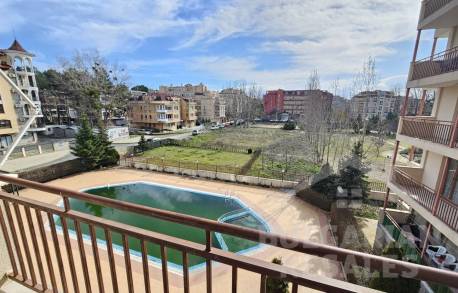 Ready-to-move-in 1-bedroom apartment with pool view, Sunny Beach - Photo 11