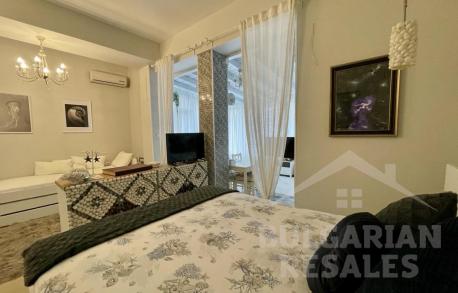 Na wyłączność! Duże mieszkanie z designerską renowacją w „Sun Gate”. - Фото9