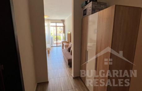 Nice apartment in a complex on the first line - Photo 8