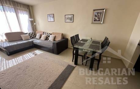 Dwupokojowe mieszkanie w Słonecznym Brzegu, widok na basen, średnie piętro - Фото4