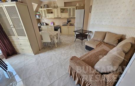 2-Bedroom Apartment in the “Izida Palace” Complex with Luxury Amenities - Photo 2