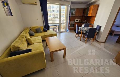 View to the pool! Complex “Sunny Beach Hills” - Photo 15