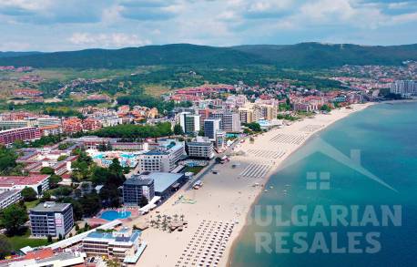 Nehnuteľnosť vo veľkom komplexe 2 kroky od pláže - Фото16