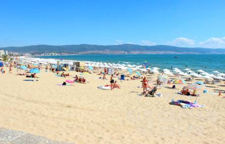 Apartment in the “Yassen Holiday” Complex, Near the Beach and Entertainment - Photo 15